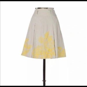 Anthropologie Floreat Skirt Grey Yellow Embroidered Pleated Lined Skirt Size 4